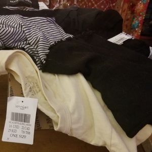 Brandy  melville  mystery box